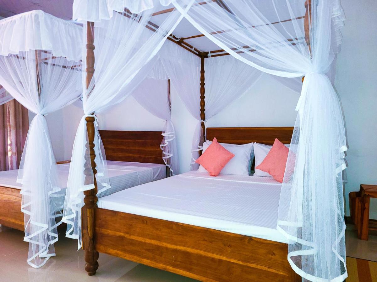 Woodholic Homestay Sigiriya Eksteriør billede