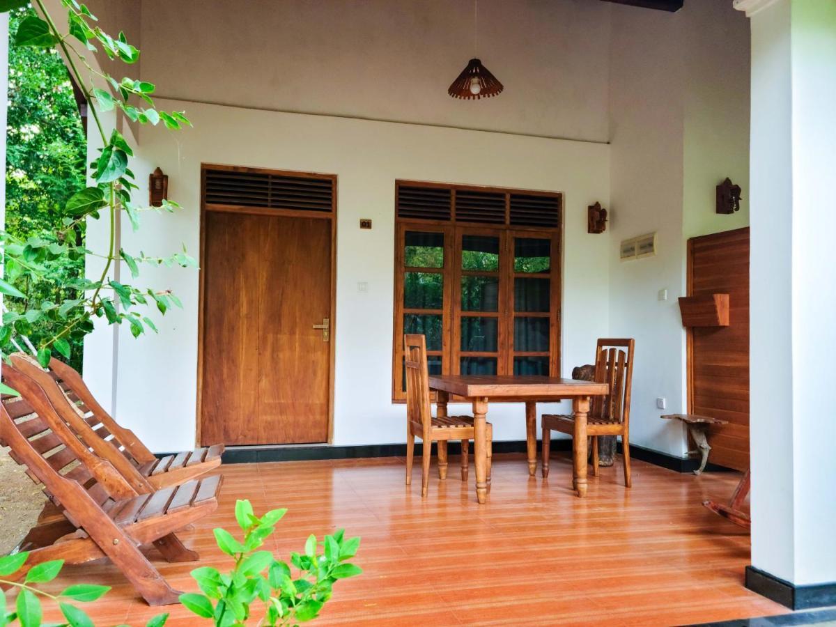 Woodholic Homestay Sigiriya Eksteriør billede