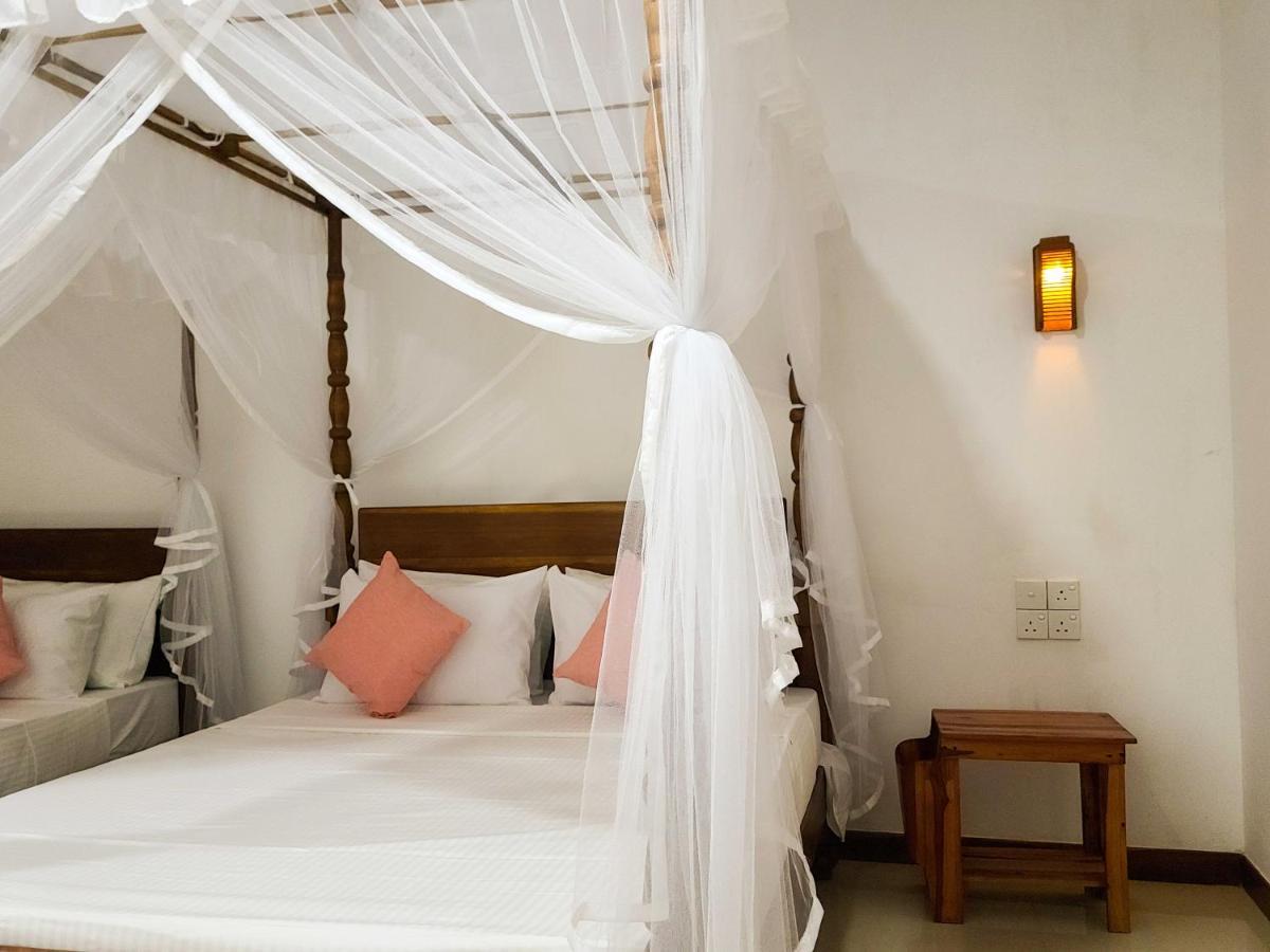 Woodholic Homestay Sigiriya Eksteriør billede