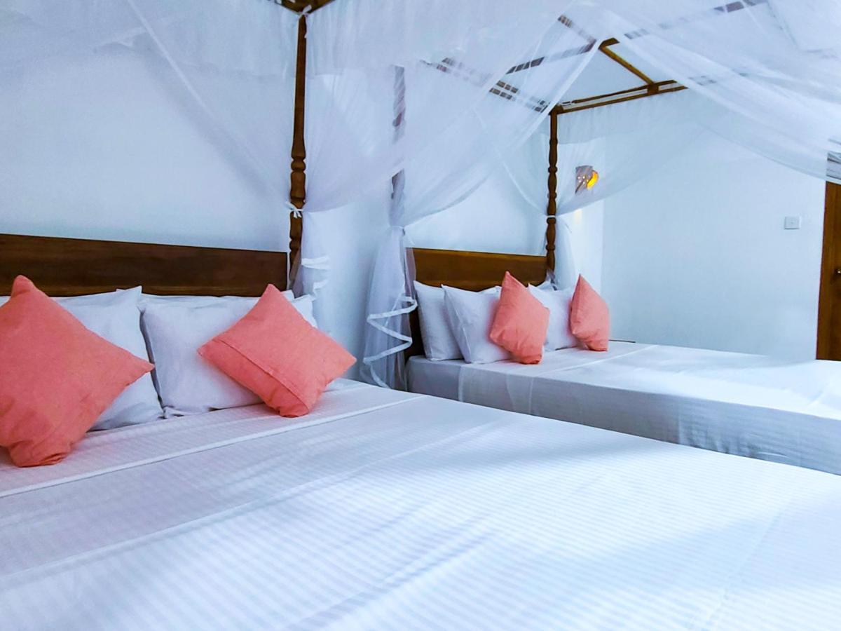 Woodholic Homestay Sigiriya Eksteriør billede