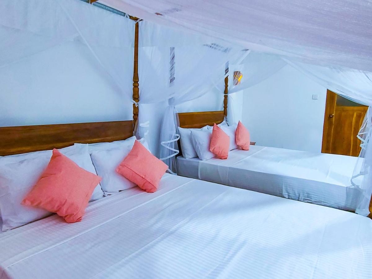 Woodholic Homestay Sigiriya Eksteriør billede