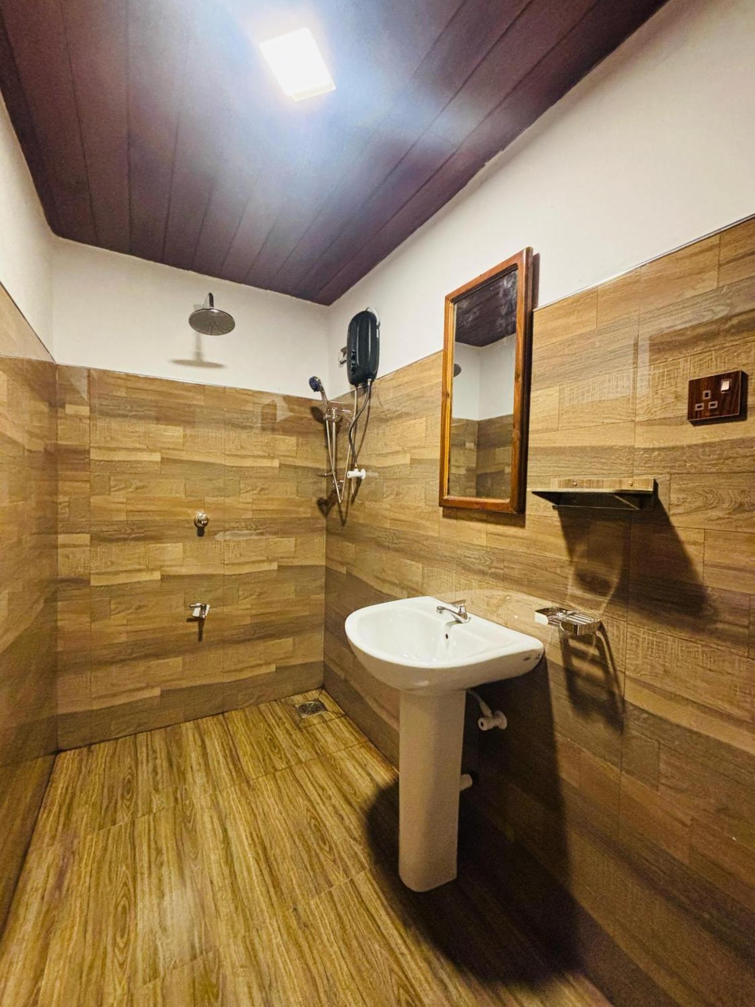 Woodholic Homestay Sigiriya Eksteriør billede